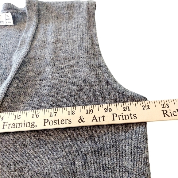 VINTAGE Robert Bruce Cardigan Sweater Vest Wool XL Gray Union Made USA Pockets - Picture 7 of 12